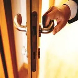 Logan Locksmith Shop Caledonia, WI 262-235-3325 - emergency-opening